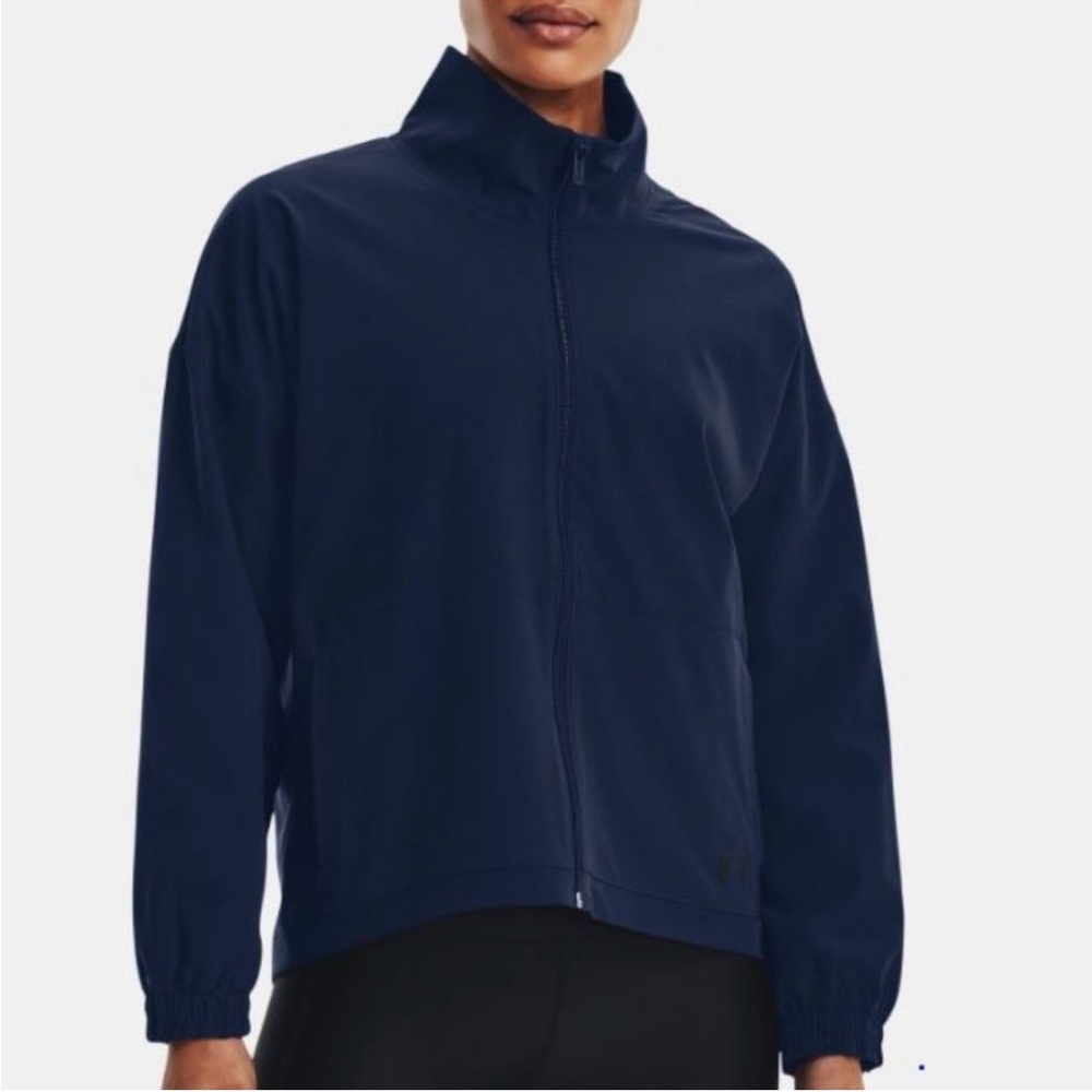 Under Amour Dark Blue Zip Up Jacket Windbreaker Black Lettering Women’s Medium